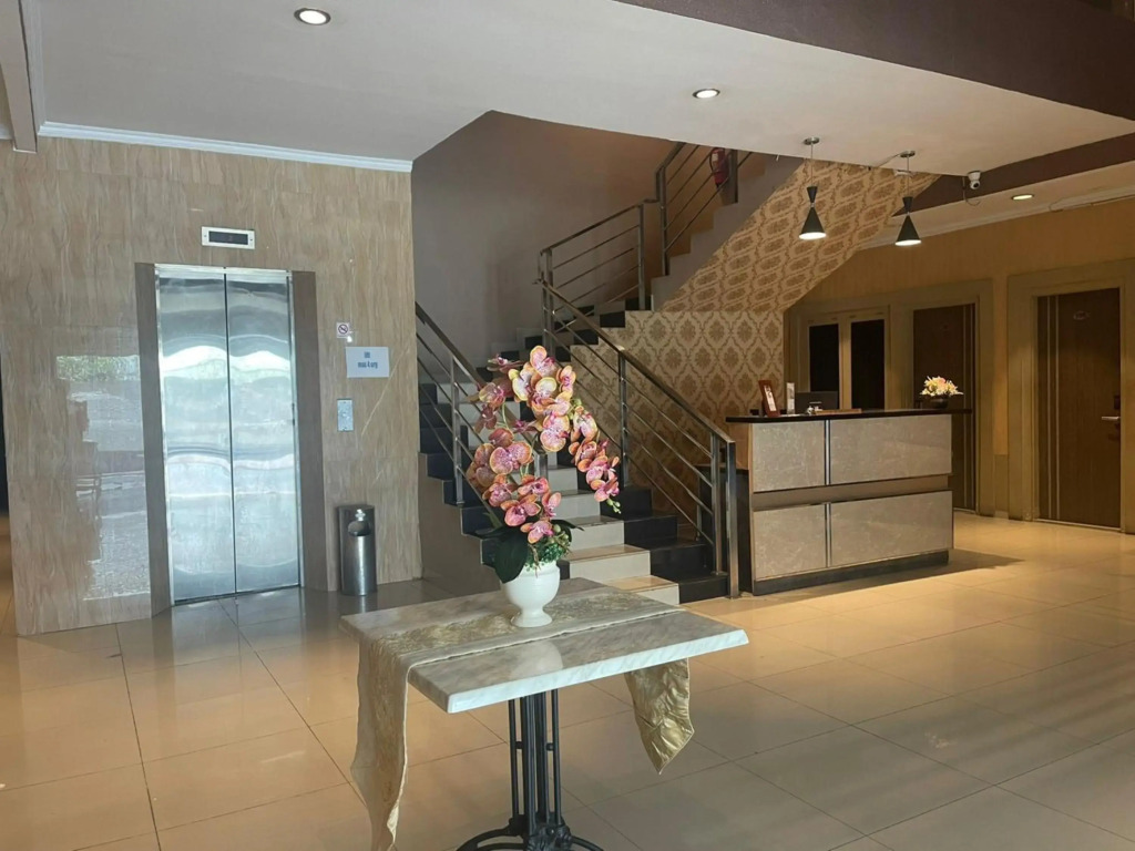 RedDoorz Plus Syariah @ Jalan Sriwijaya Medan