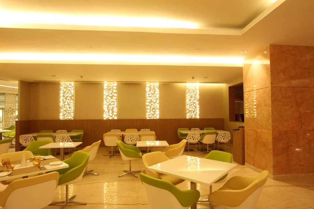 E Hotel