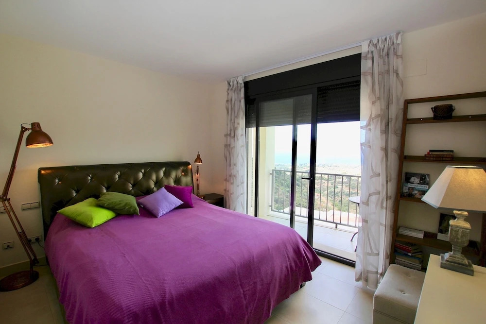 Samara 2 - Ultimate Seaview Apartment in Samara Resort, Heated Pool