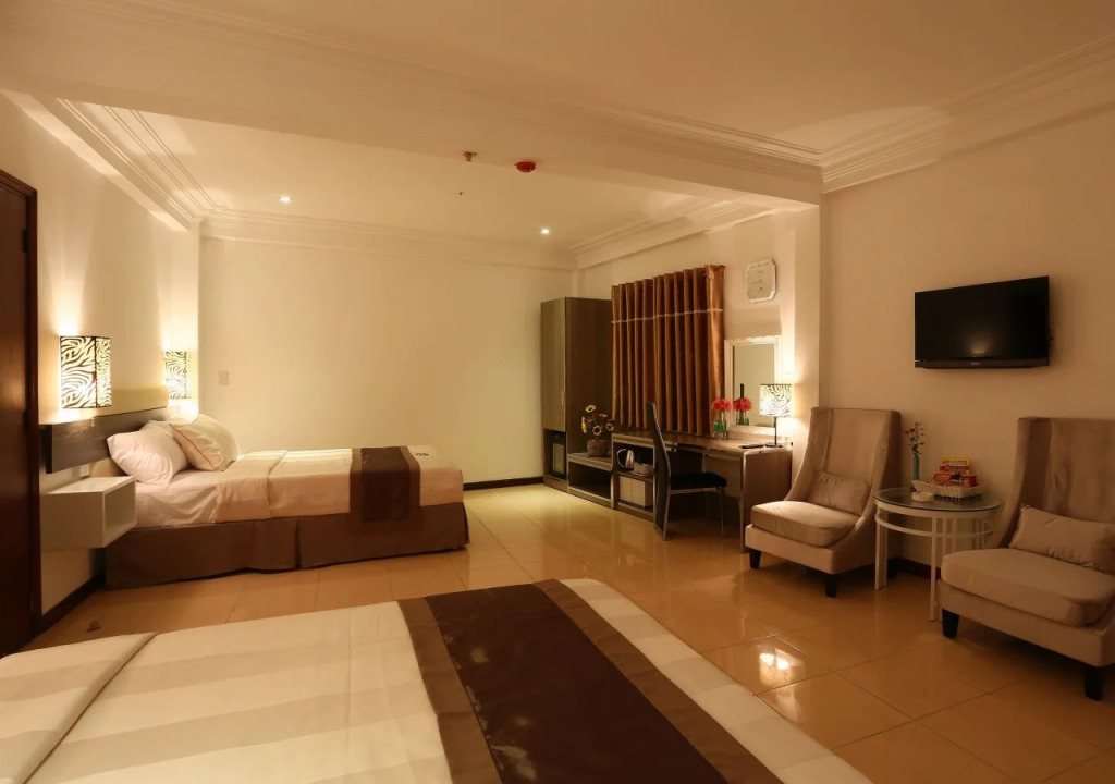 A25 Hotel - 14 Pho Duc Chinh