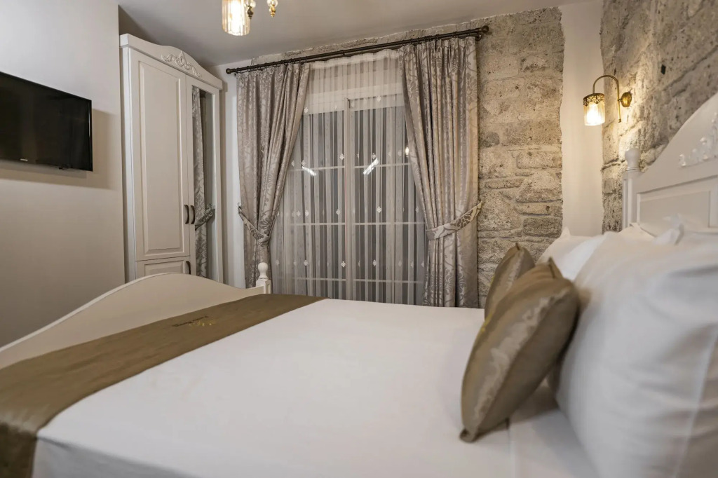 PROVENCE MANSİON ALAÇATI