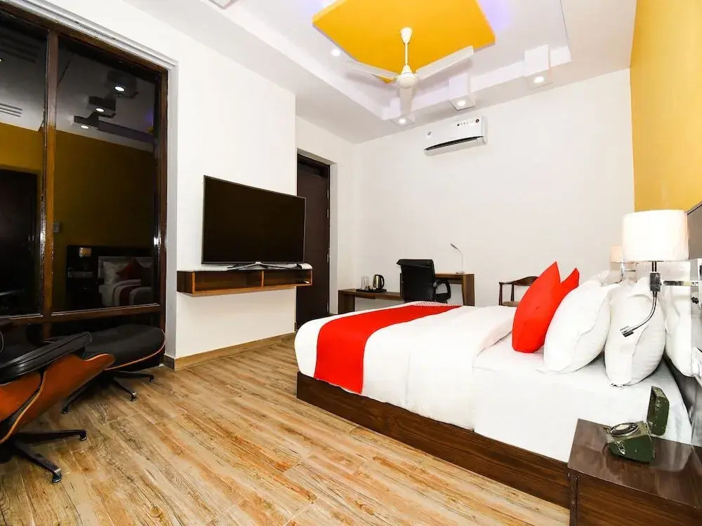 Zest Damodar Garh By OYO Rooms