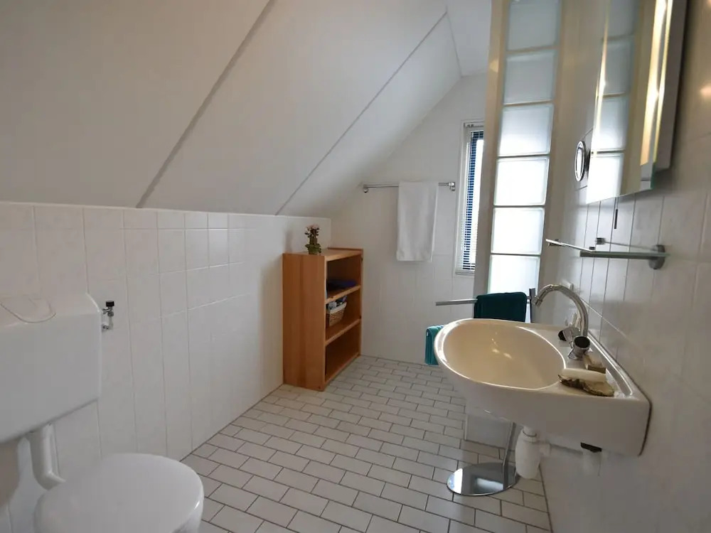 Pleasant Holiday Home in Kamperland near the Sea