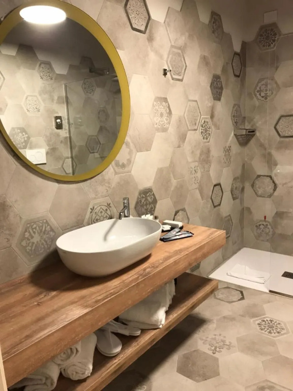Cà Uberti Palace Hotel, MantegnaHotels