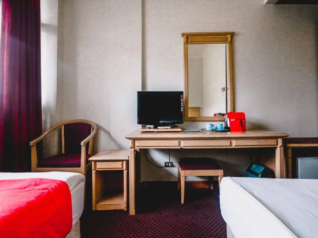 Hotel permata alam