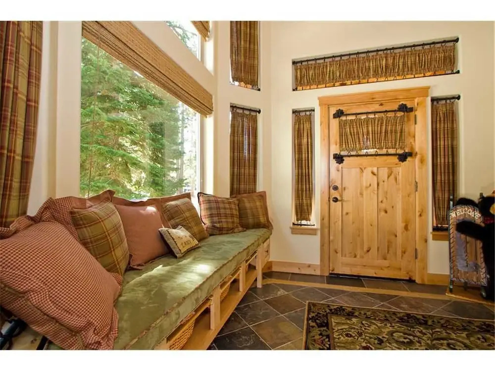 Clement Lodge 5 Bedrooms 3 Bathrooms Home