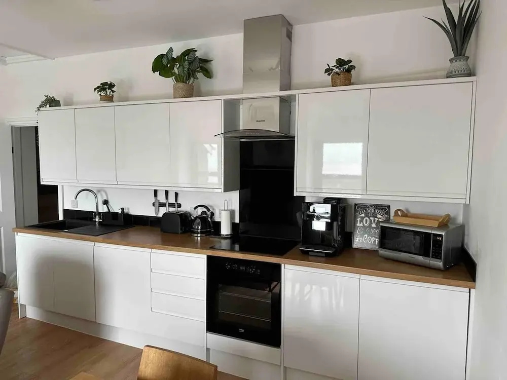 Remarkable 1-bed Seaview Beach Apartment Barmouth