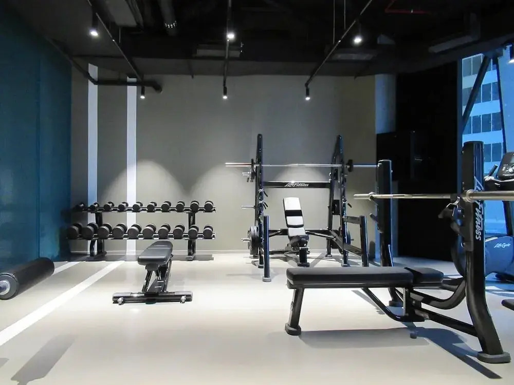 Modern + Minimalist 1BR in Burj Khalifa Boulevard!