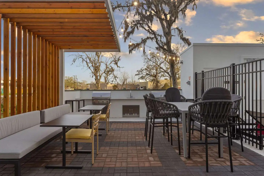 Home2 Suites By Hilton Lake Jackson
