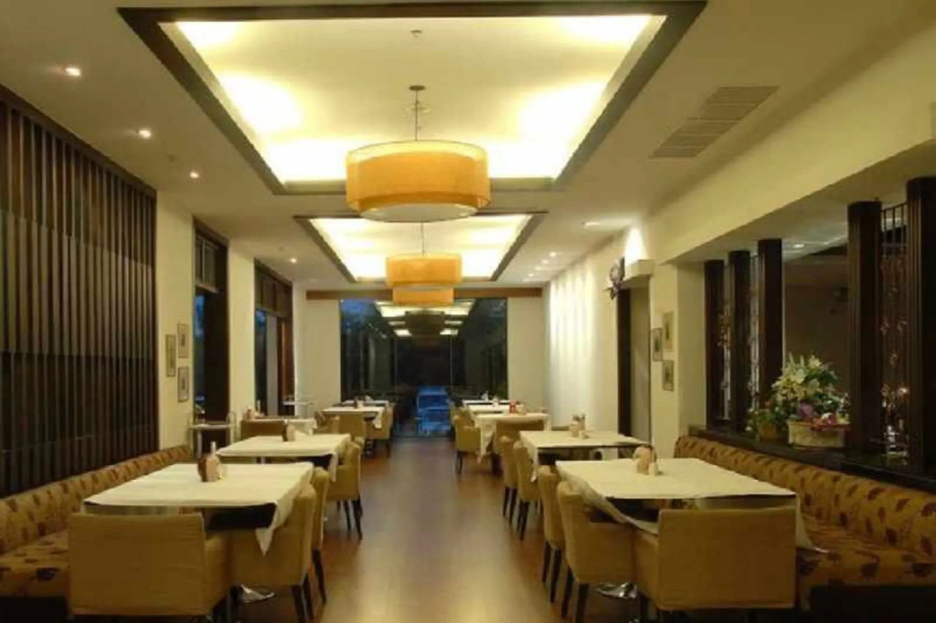 Sunee Grand Hotel and Convention Center