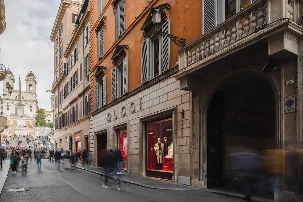 V Collection Condotti