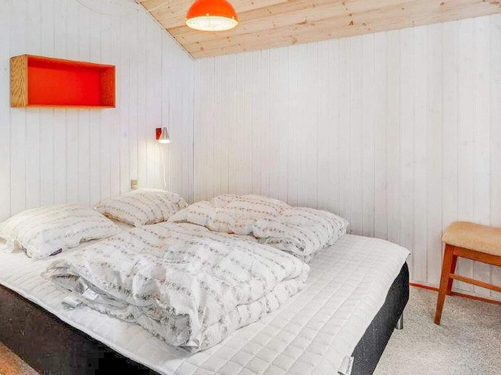 Pleasant Holiday Home in Hemmet near Sea