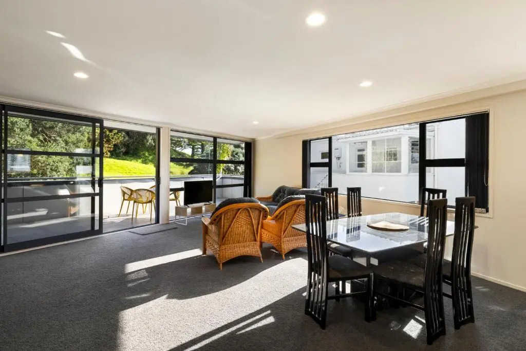 Pacific Escape - Downtown Mount Maunganui and Beac