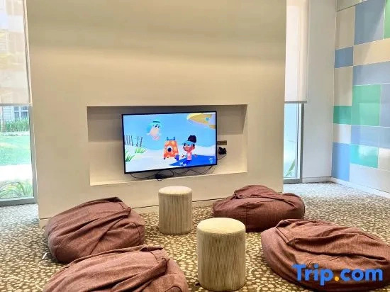 Super Cozy and Clean Apartment connected to mall