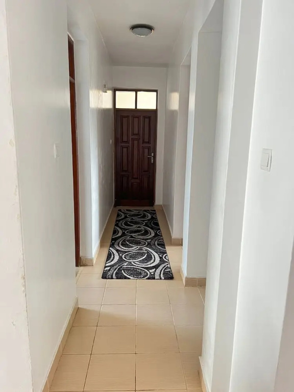 Impeccable 3-bed Apartment in Mombasa