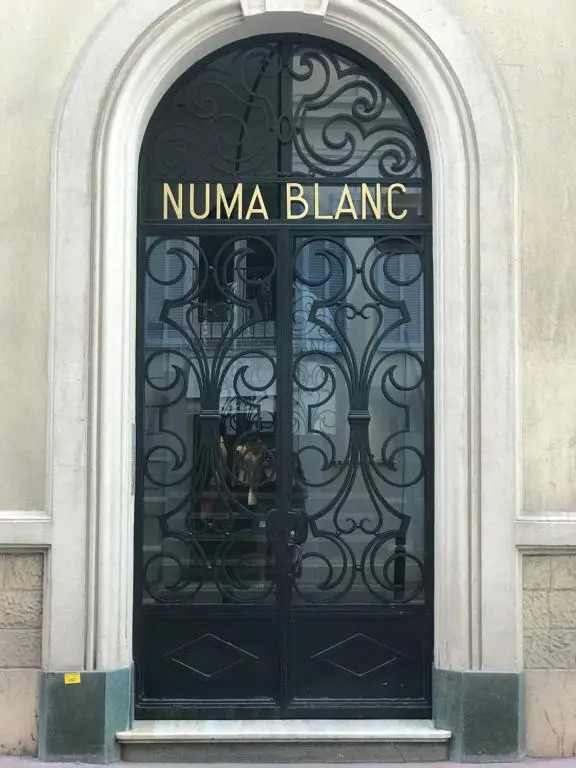 Numa Blanc 300 M Palais Des Festivals