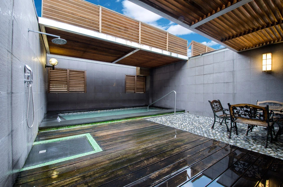 Ya Nold Hot Spring Hotel