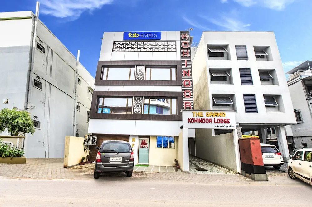FabExpress The Grand Kohinoor - Behind APMC