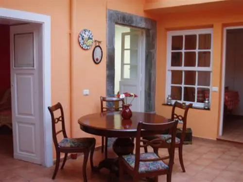 Yagui Apartments & Suites