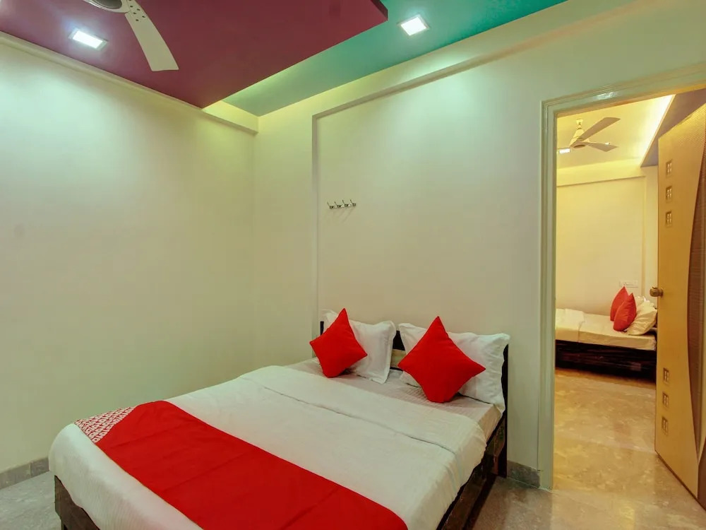 OYO 17116 Lng Hospitality