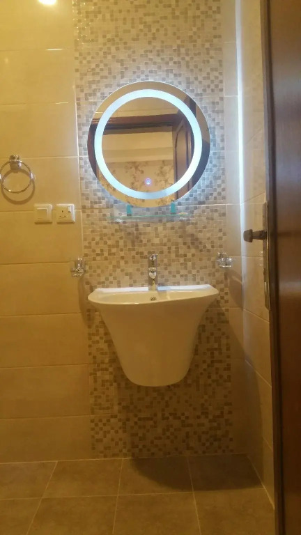 Rozana ApartHotel