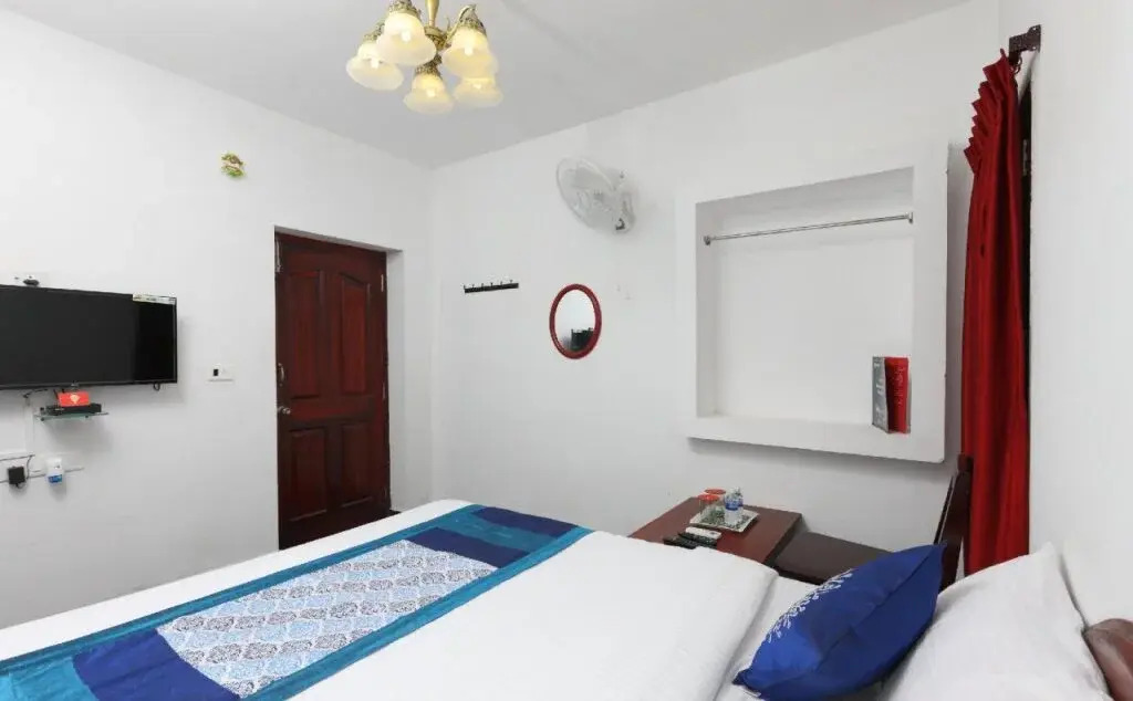 Villa Triomphe By OYO Rooms