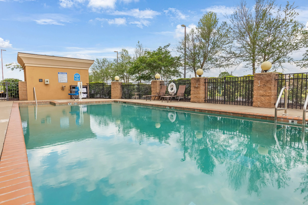 Hampton Inn - Atmore