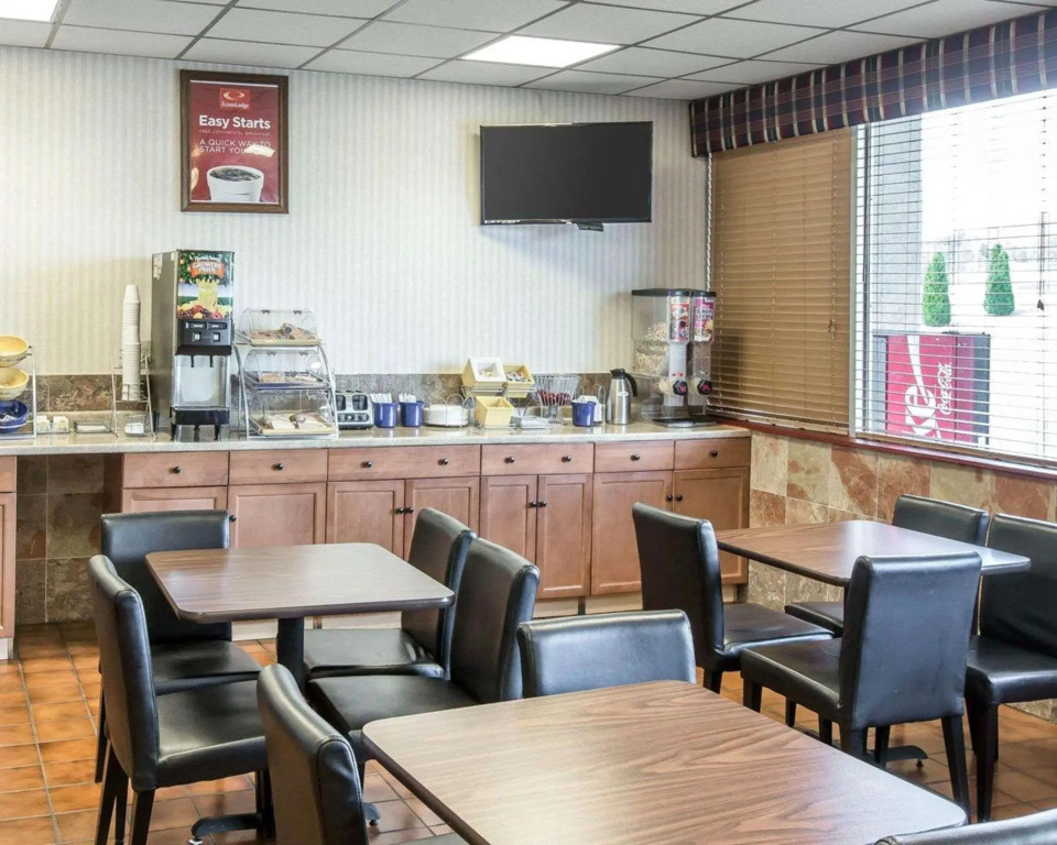 Econo Lodge Calhoun South