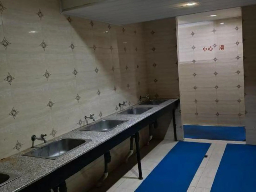 Youyou Home Youth Hostel Dalian