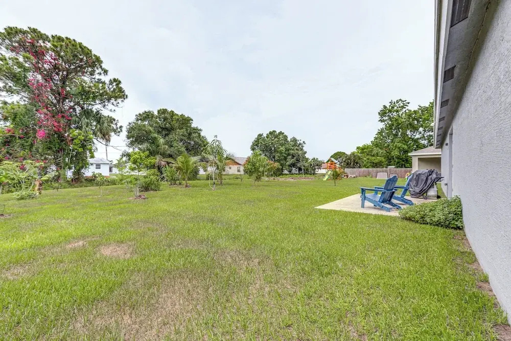 4 Mi to Clover Park: Home w/ Yard in Port St Lucie