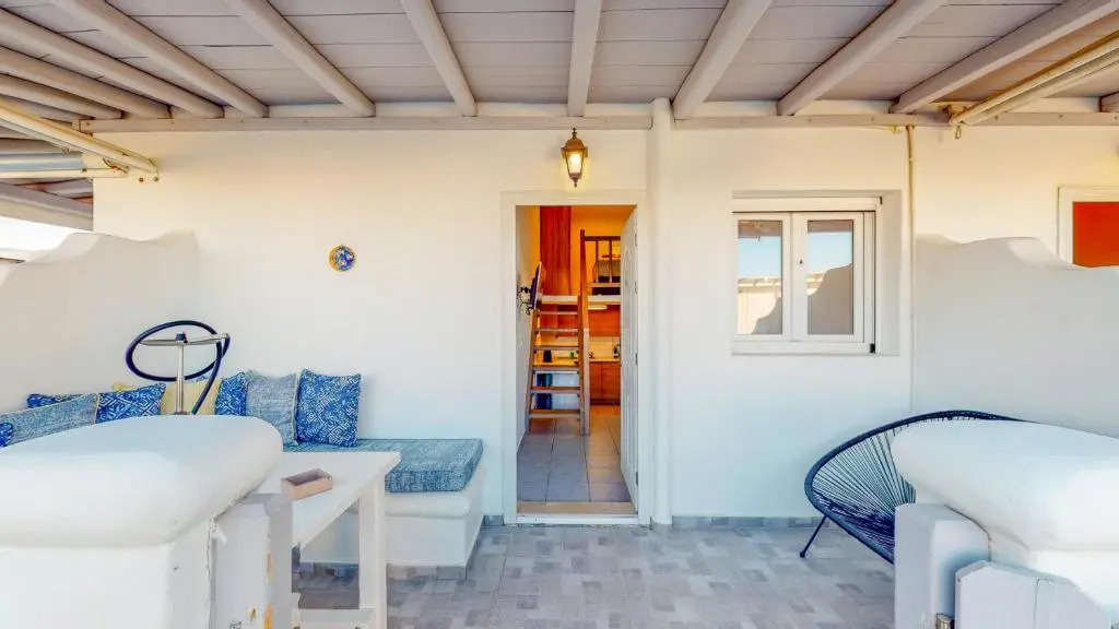Mykonos Eight