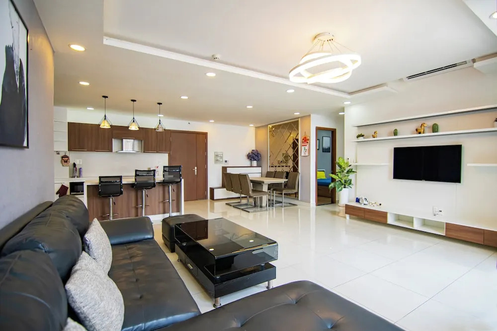 Le Places The Grand Riverside Saigon Apartment