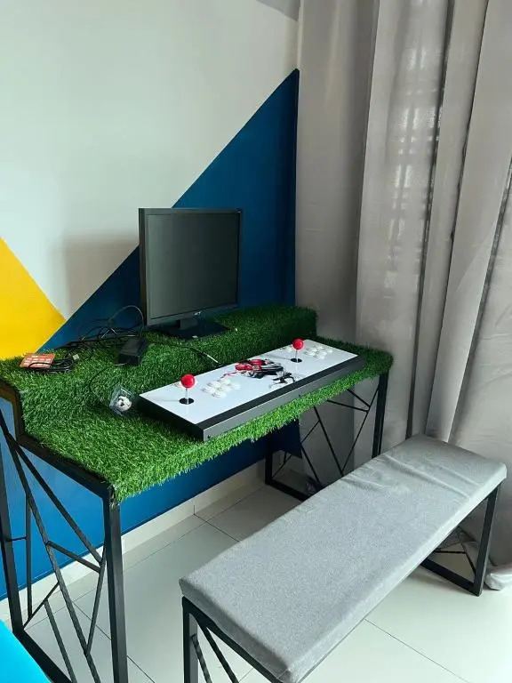 STAY N REST 5 Room homestay HIJAYU SRI SENDAYAN