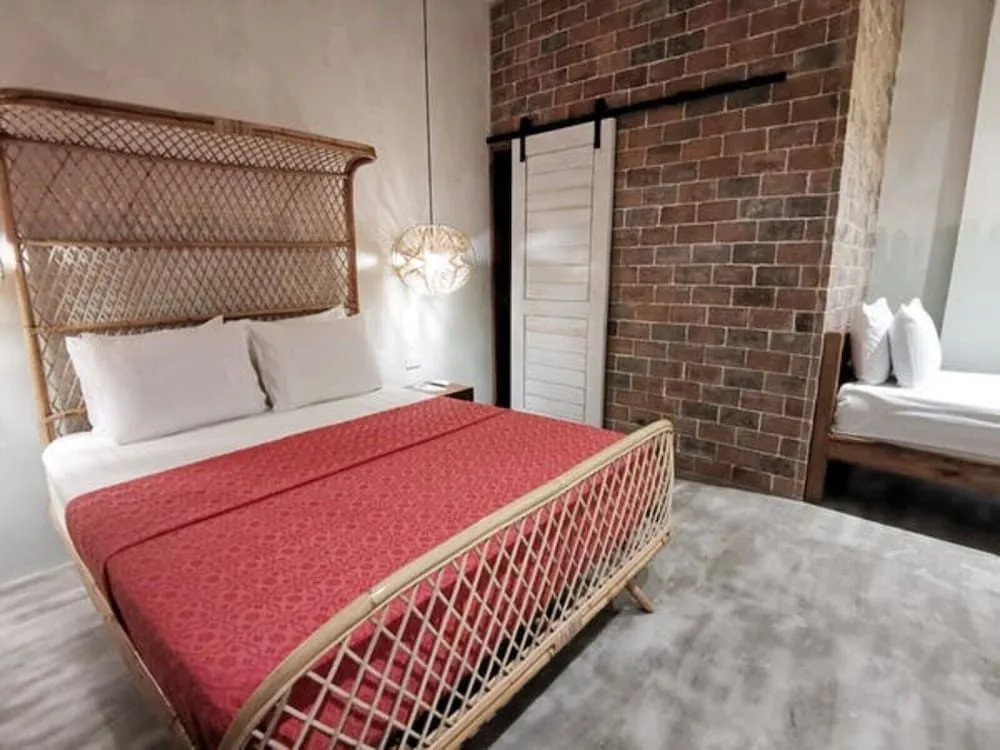 The KAZA Boutique Hotel
