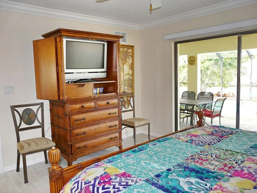 Pet-friendly waterfront home on key lot with view