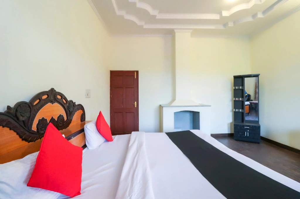 Saloh Palace by OYO Rooms