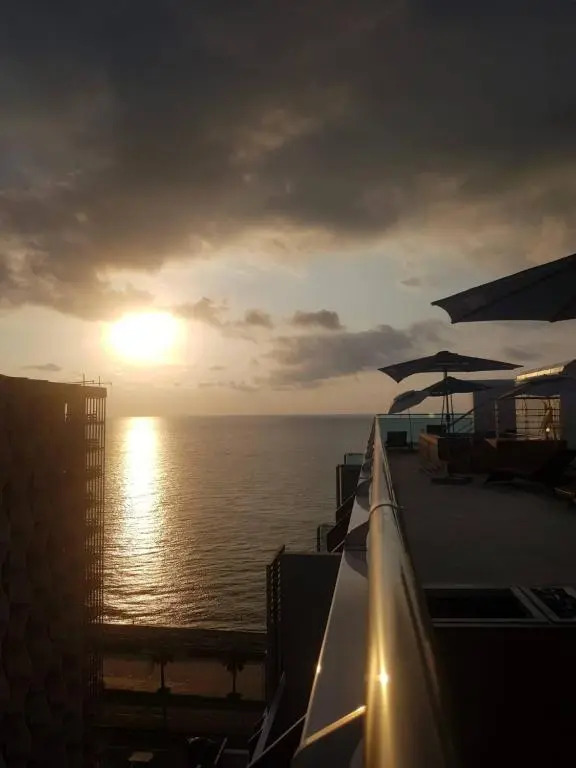 Leo Group Apartment 13-270 Sunrise Batumi