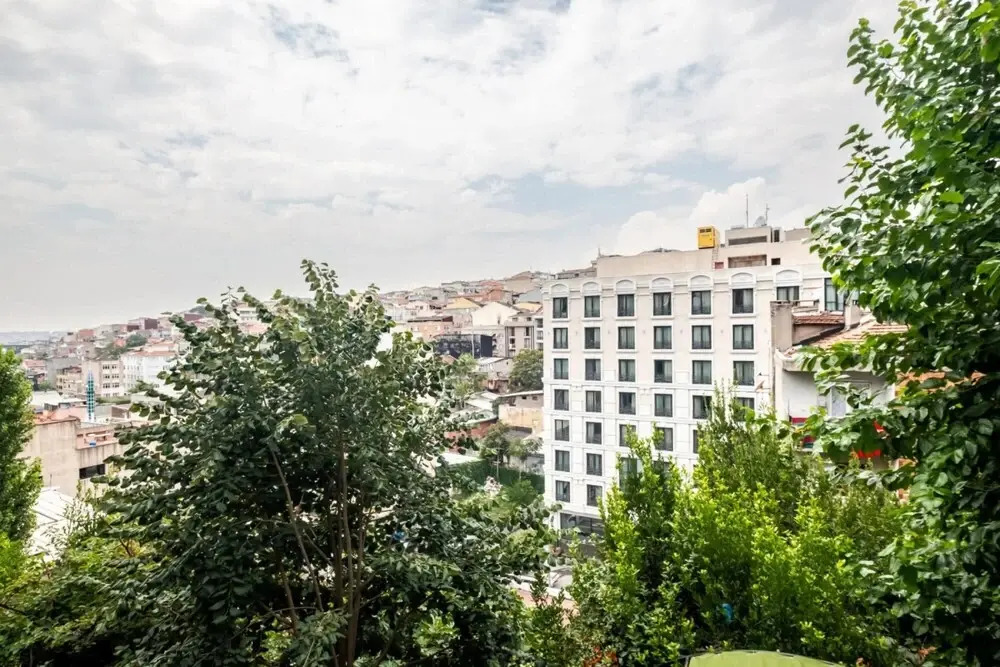 Superb Flat with Excellent Location in Sisli