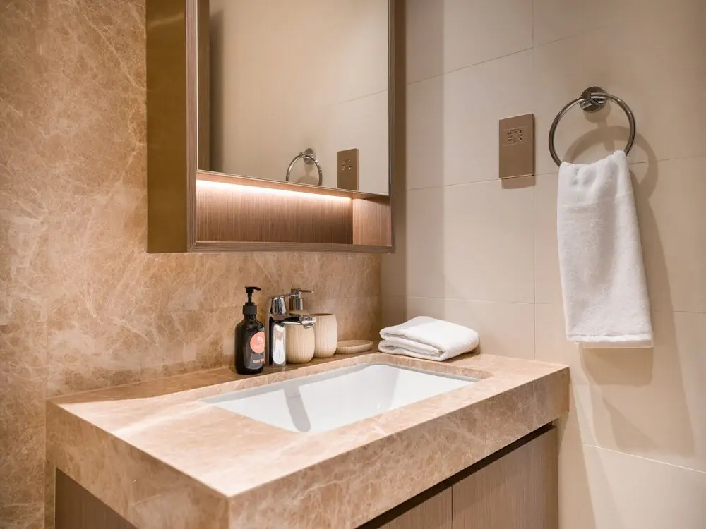 Easygo-luxury Beachfront 1bdr Grand Bleu