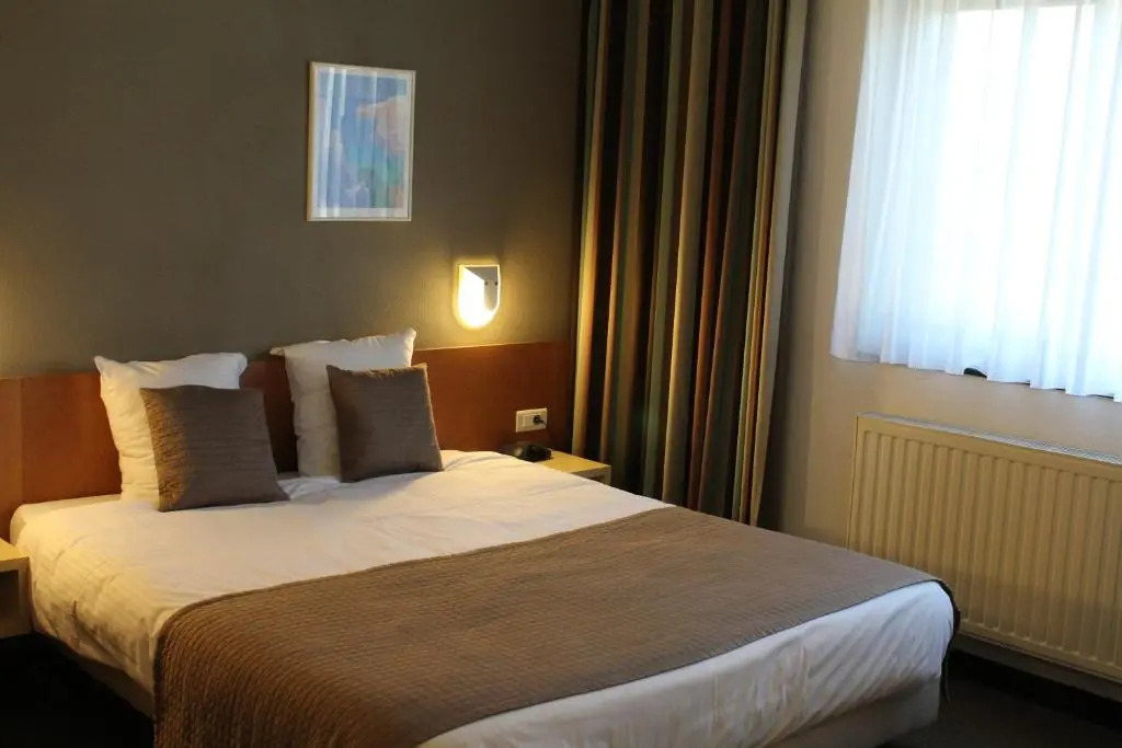Hobbit Hotel Brussels Airport Zaventem
