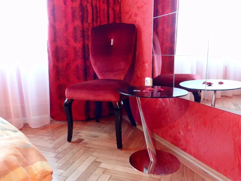 Amour Rouge Suite