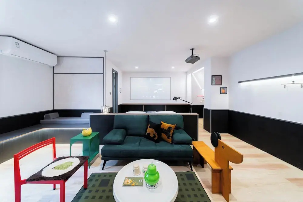 CommonHotel