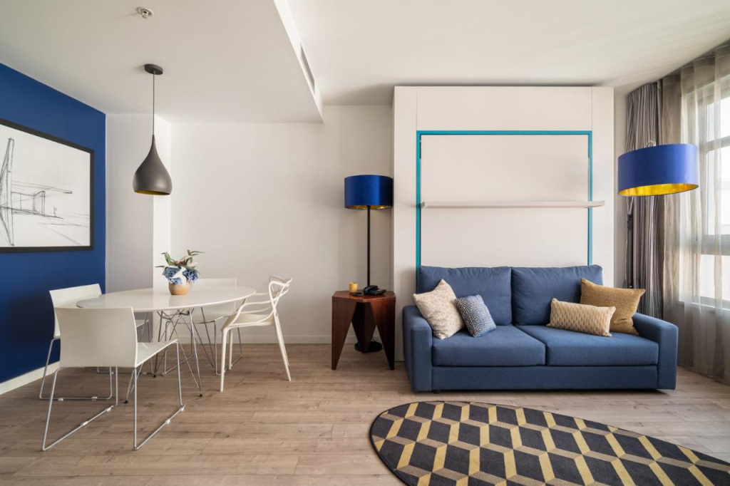 Naitly Barcelona Poblenou