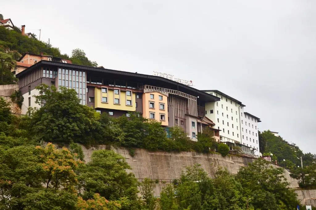 Hotel Saraj