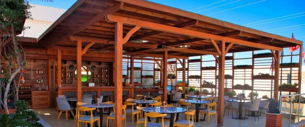 West Coast Otel