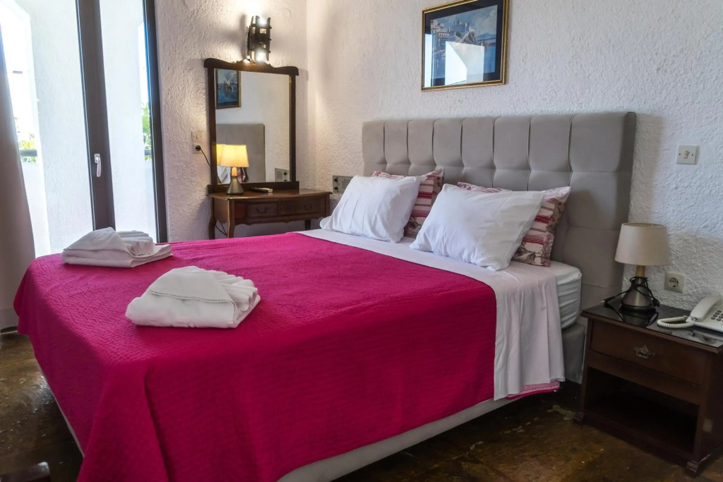 Malia Holidays Hotel