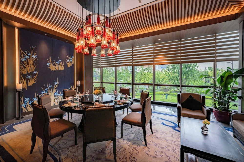 voco Hangzhou Binjiang Minghao by IHG