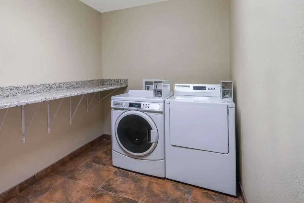 La Quinta Inn & Suites Castlerock