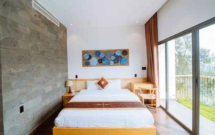 Duong Sat Quang Binh Hotel