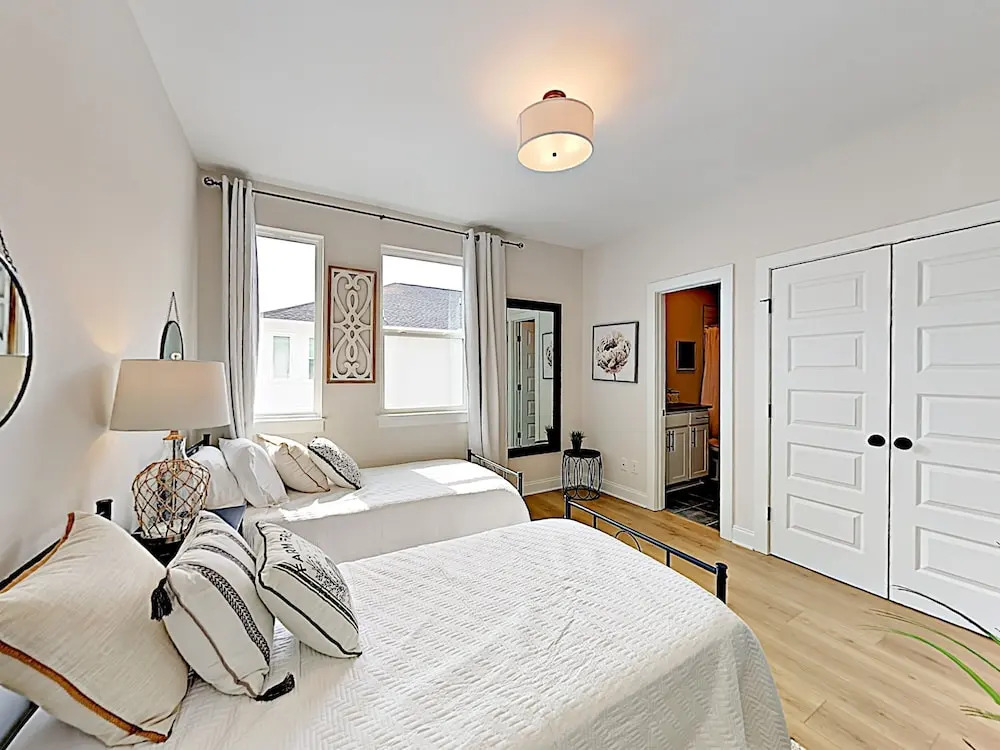 1737 Nashville - 3 Br Townhouse